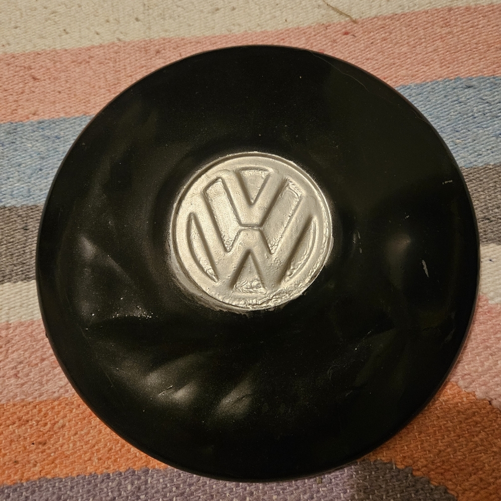 Vintage Volkswagen Bug Hubcap 10 Inch